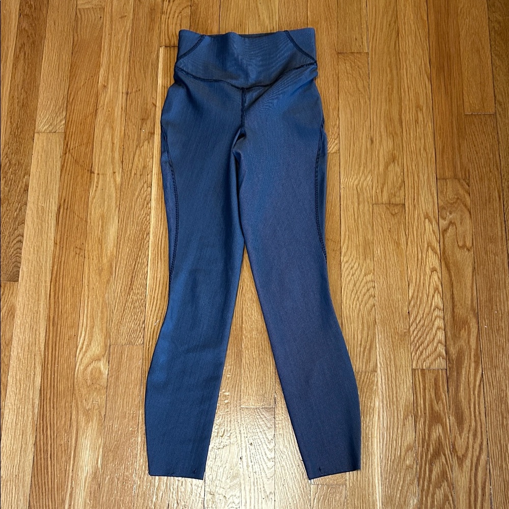 High-Waist DK Gray Ribbed Leggings